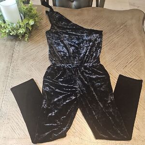 Crushed velvet one-shoulder jumpsuit XS-S
